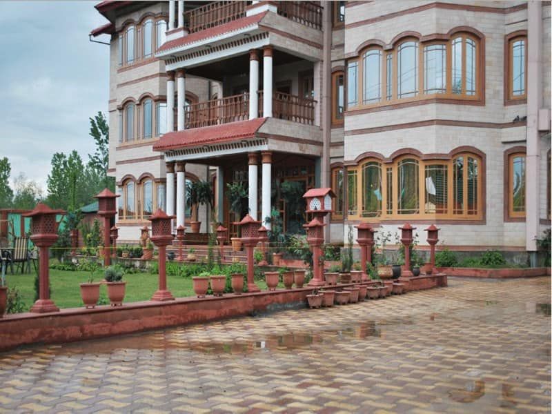 undefined Apple Tree Resort